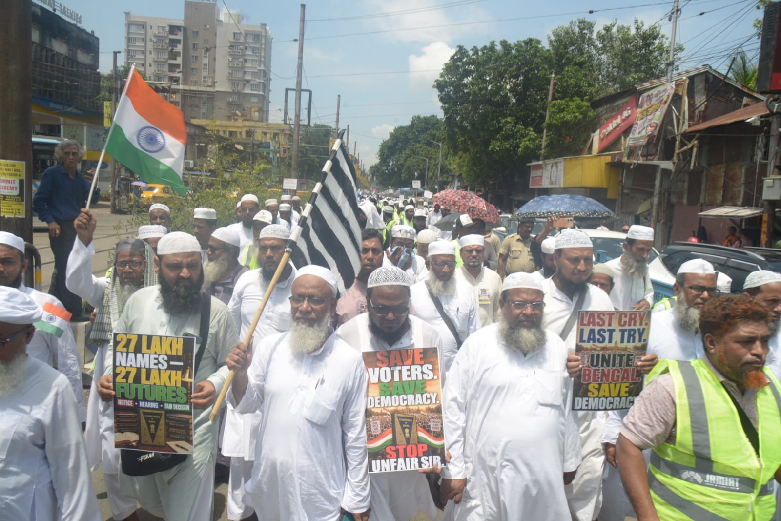 ‘Restore 27 Lakh Voter Names’: Jamiat March in Kolkata Raises SIR, Mosque Loudspeaker Issues