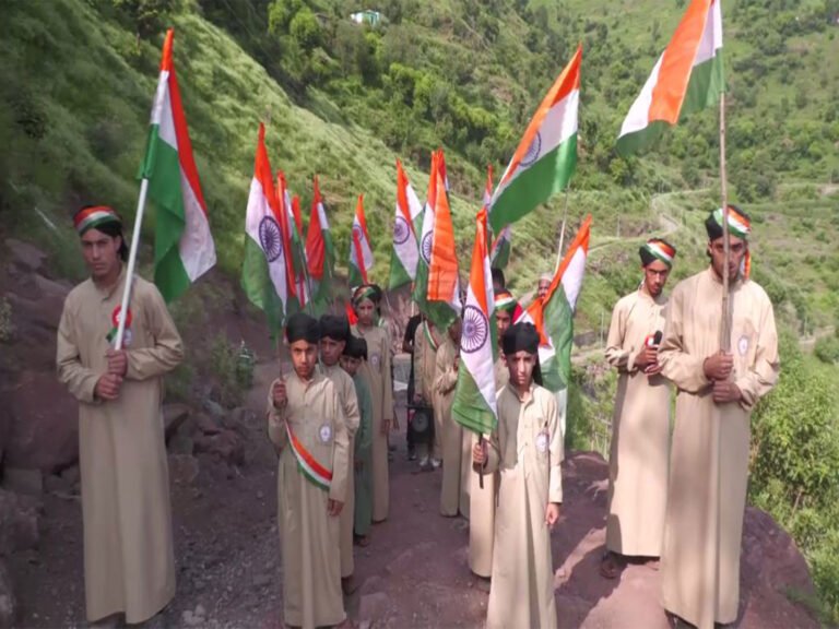Madarsa Students Take Out ‘Har Ghar Tiranga’ Rally in J&K’s Border Village Ahead of Independence Day
