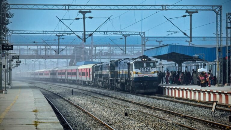 CAG Finds E. Coli in Drinking Water at Several Railway Stations, Flags Poor Passenger Amenities