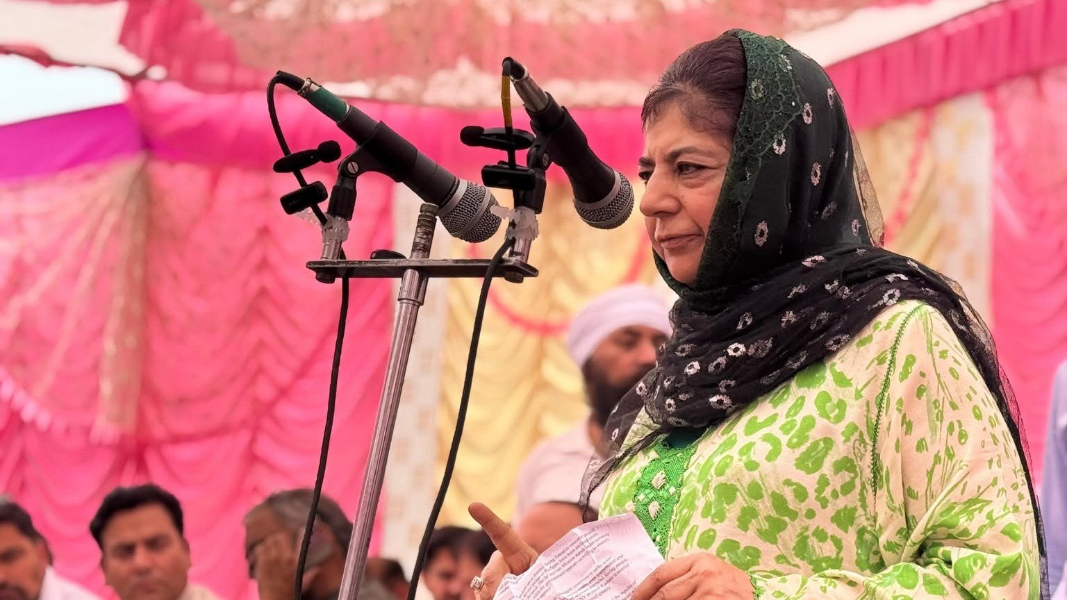 ‘I Support Article 370. I’m a Dimaagi Naxal’: Mehbooba Mufti Responds to Rijiju