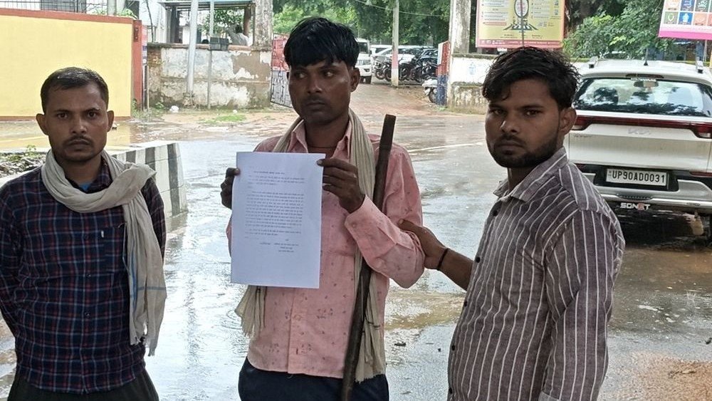 UP: Dalit Man Alleges Casteist Abuse, Beating After Hand Touches Man’s Hand While Taking Paan
