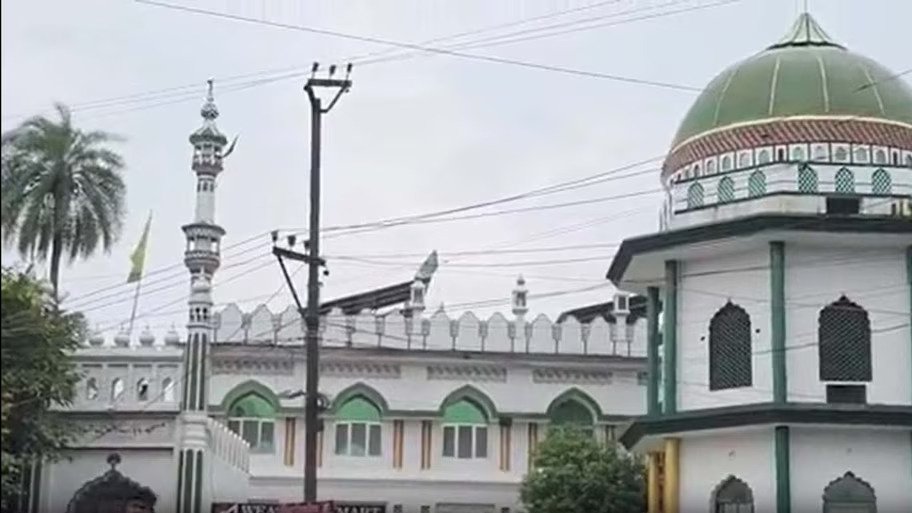 Sambhal Mosque Faces Allegations of Illegal Construction on ASI-Protected Land