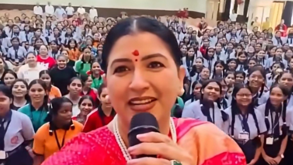 ‘Schools Must Educate, Not Institutionalise Prejudice’: SIO Demands Action After Video Shows Religious Slogan Targeting Burqa