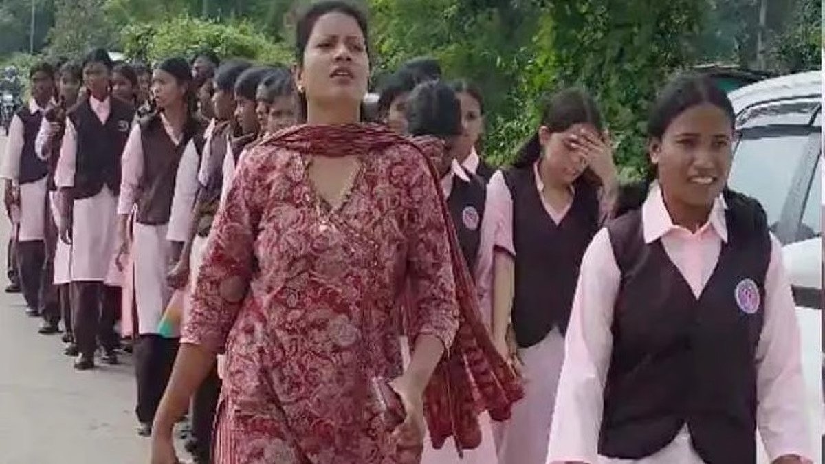 ‘No Electricity, Unhygienic Food’: 45 Girls Walk Out of Chhattisgarh Hostel Over Basic Facilities; Collector Orders Probe