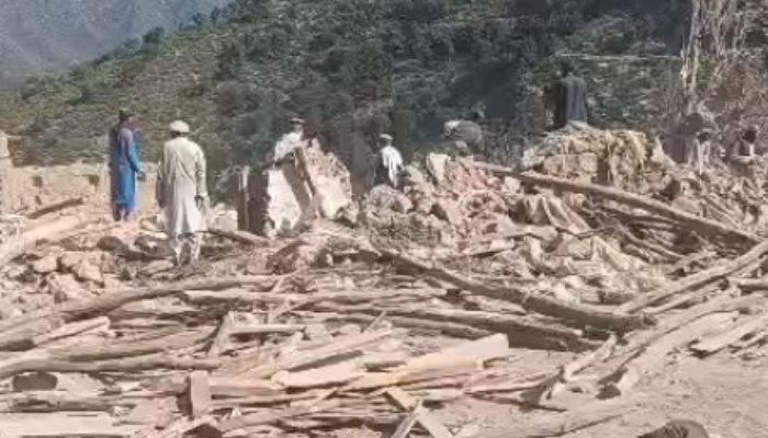 Pakistan Strikes Afghanistan’s Helmand, Kunar; Islamabad Claims 22 Terrorists Dead, Taliban Reports 9 Civilian Deaths