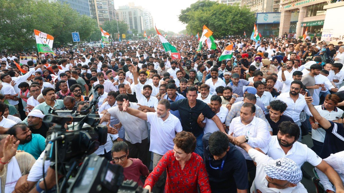 Rahul Gandhi, INDIA Bloc Leaders Reach Supreme Court After Police Stop Protest March