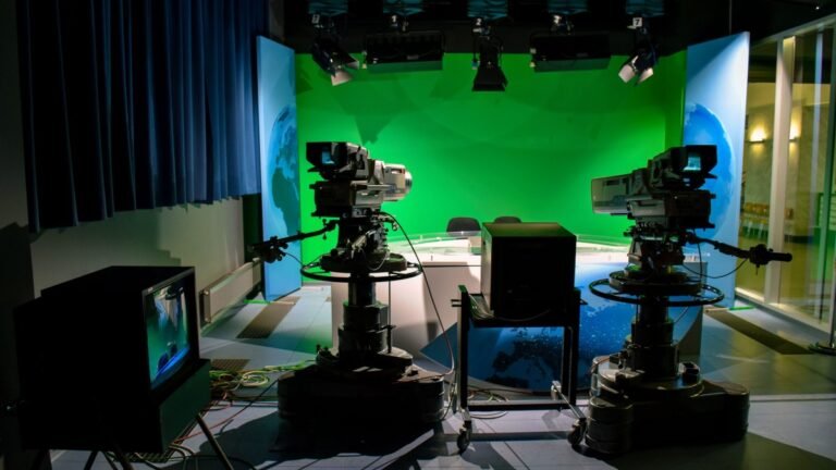 DPDP Act: Newsrooms Will Shut Down Without Journalistic Exemption, Publishers Tell Supreme Court